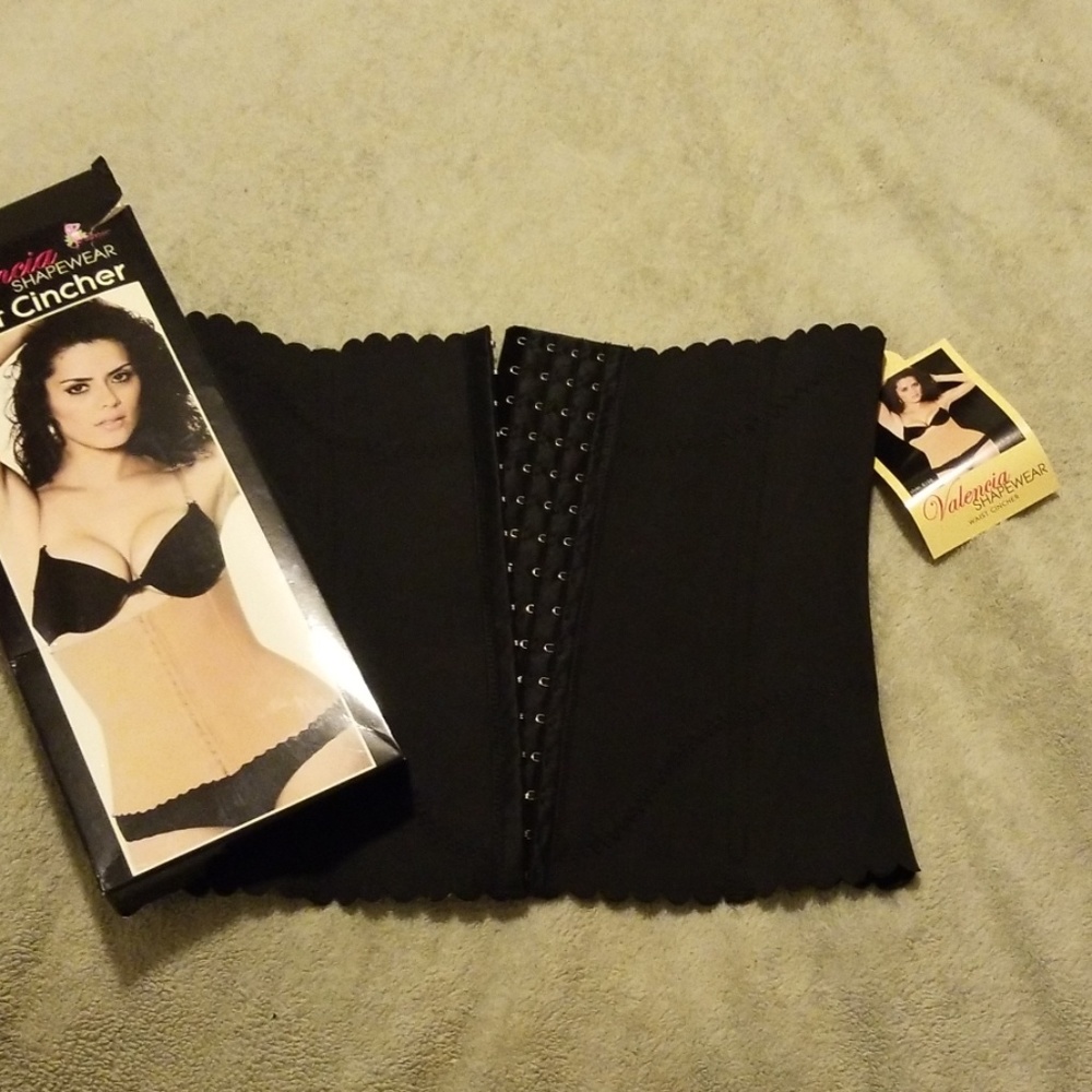 Waist cincher